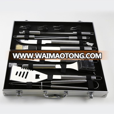 18 Piece BBQ Grill Tool Set outdoor Stainless Steel Barbecue with Aluminium Case